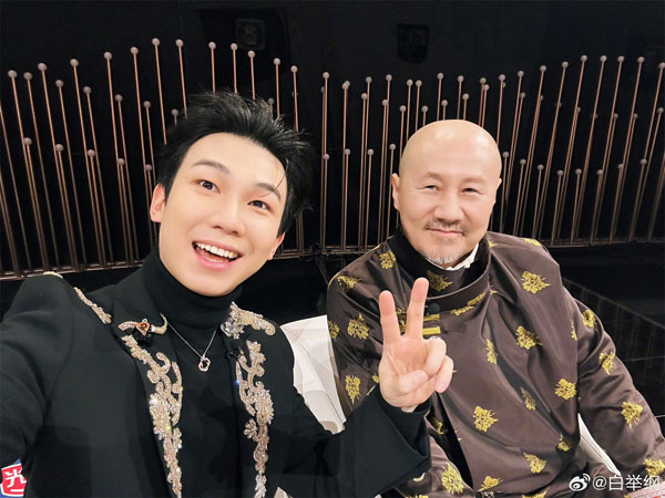 腾格尔演唱会9月28日南昌开唱 全明星嘉宾阵容上演“老友记” (2).jpg